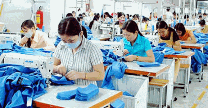 thong-bao-don-hang-nu-tho-may-tai-tan-bac-dai-loan